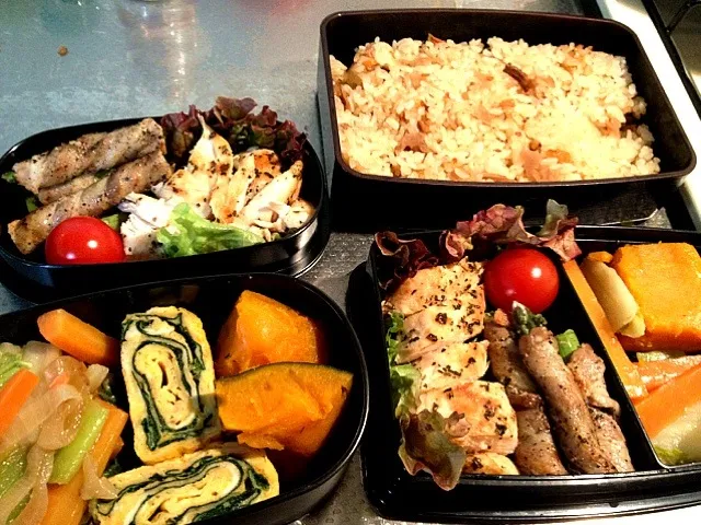 二人分のお弁当☆Our lunch boxes today♪|madcarさん