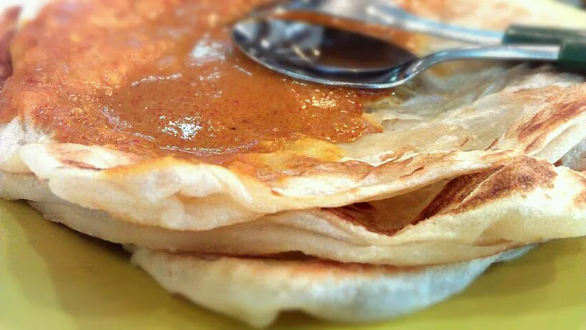 Snapdishの料理写真:Breakfast with Roti Prata @ Fish Curry Gravy.|Shaqeizhaさん