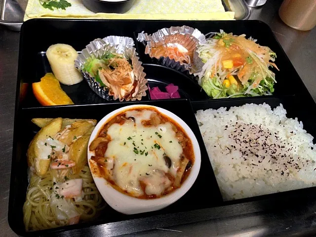 Snapdishの料理写真:今日の日替り弁当|manamanaさん