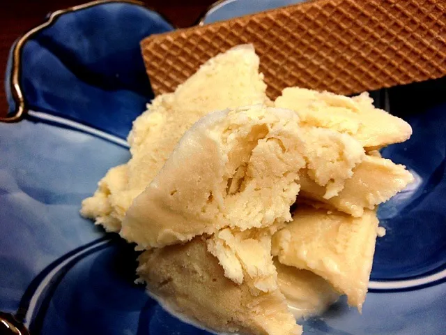 しょうがたっぷりメープルキャンディで作った簡単アイス❤ / ginger ice cream made from ginger candies|鰻大好き❤さん