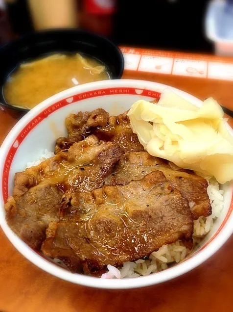 東京チカラめしの焼き牛丼|현사/KENSHIさん