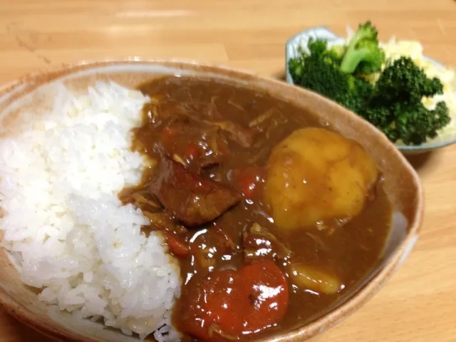 Snapdishの料理写真:三種の肉入りカレー|まさとさん