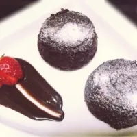 Dark chocolate lava cake 🍫|raghda p. taqiyyaさん