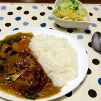 Snapdishの料理写真:チーズインハンバーグかぼちゃカレー|レイリーさん