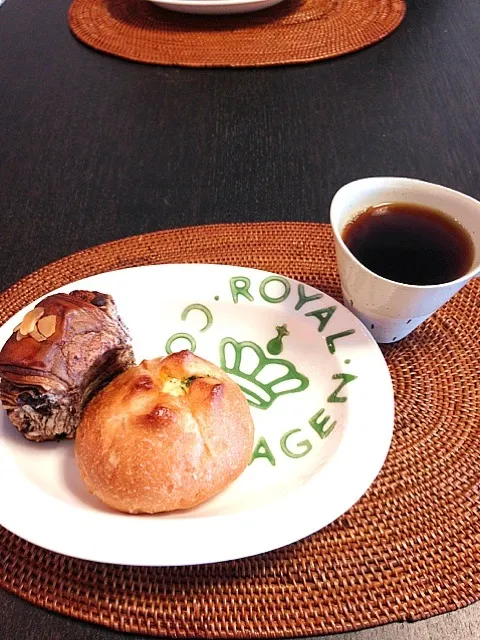 朝ごパンとコーヒー✨|Masumiさん