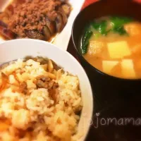 Snapdishの料理写真:あさりの炊き込みご飯|まさこさん