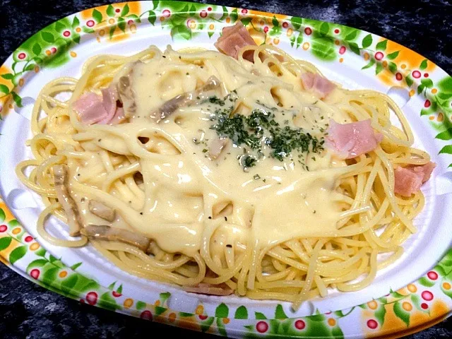 Snapdishの料理写真:カルボナーラスパゲティ|TanTanさん