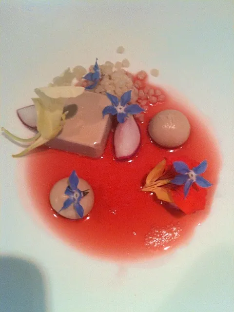 Snapdishの料理写真:Foie gras mousse, puffed rice, radish, flowers|andrew franciscoさん