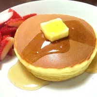 Snapdishの料理写真:ホットケーキ🎶|戸田直子さん