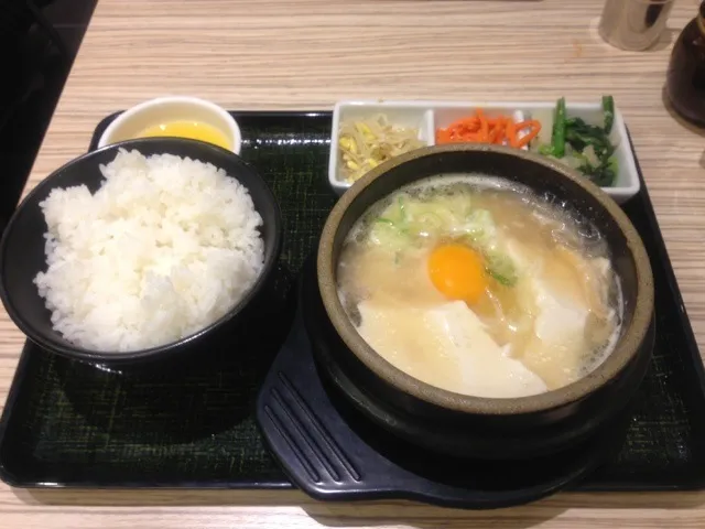 Snapdishの料理写真:豚純豆腐（スンドゥブ）|ひーくんさん