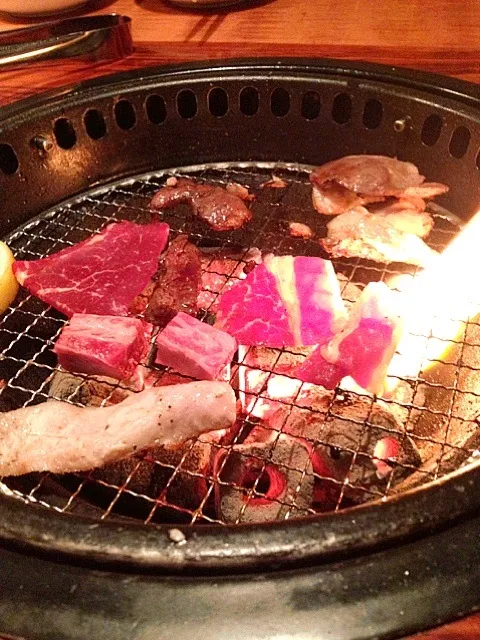 焼肉食べ放題|しのざきさん