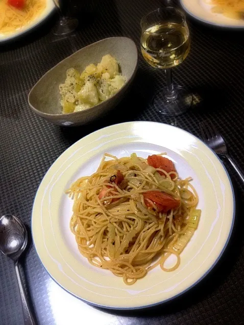 セロリとトマトのペペロンチーノ|ゆいさん