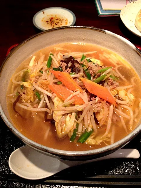 ひき肉ともやし炒めラーメン|ayaconさん