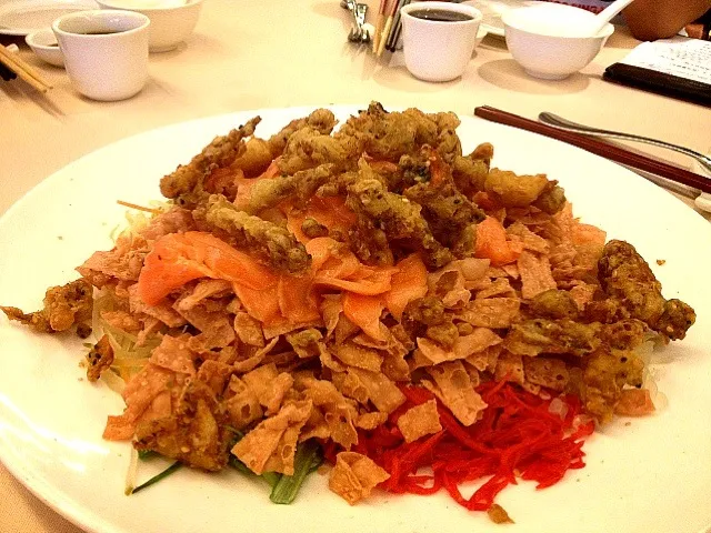 salmon & soft shell crab yee sang|Yvonne C.さん