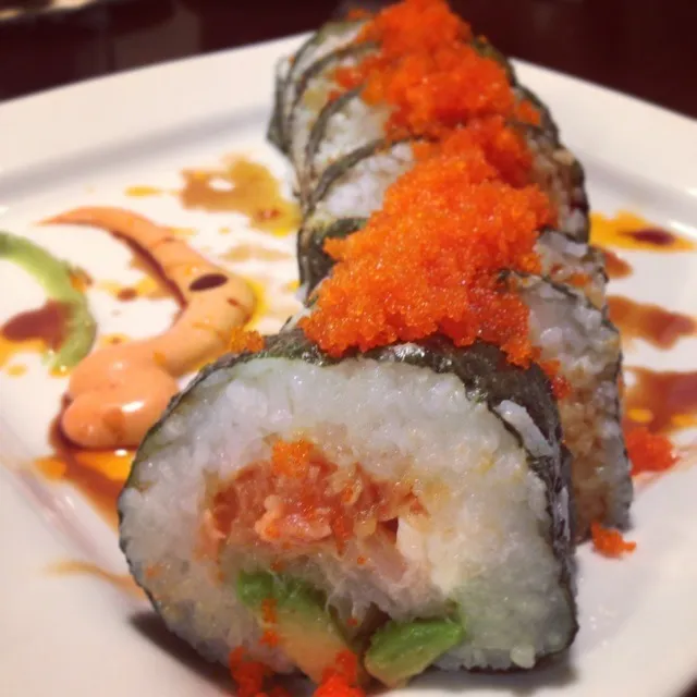 Snapdishの料理写真:A Big Ass Spicy Tuna sushi roll.|Brian Churchillさん