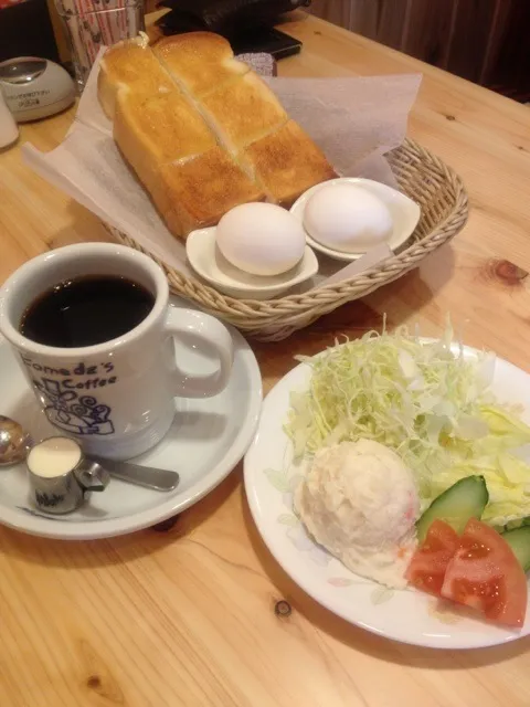 コメダの朝食|かなさん