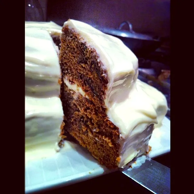 My Date Cake With Cream Cheese Frosting|Tameka Alexandraさん