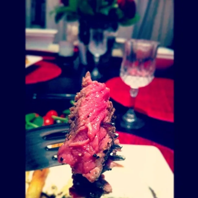 Medium Rare Fillet Mignon|Tameka Alexandraさん