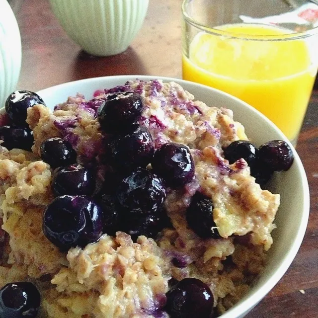 Nutty Banana Berry Oatmeal|Rianneさん