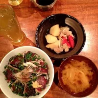 鰹のたたき丼、肉じゃが、お味噌汁|螢さん