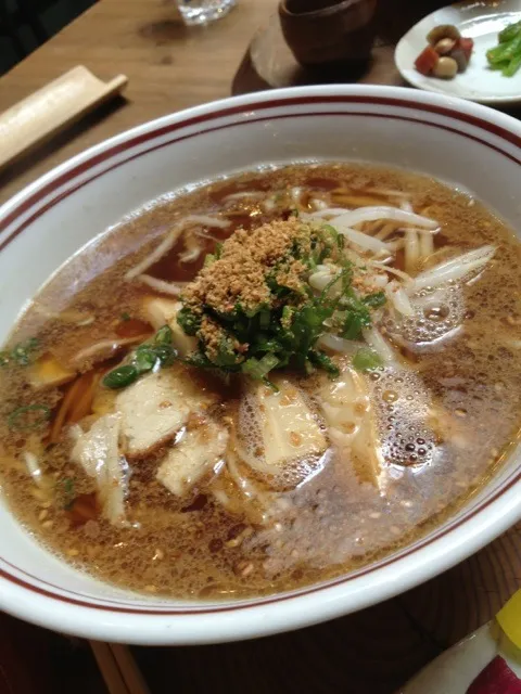 Snapdishの料理写真:ゆーゆーの尾道ラーメン|小町さん