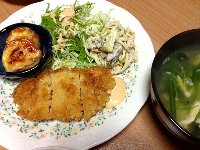 チキンカツと椎茸ピザ|こんこんさん