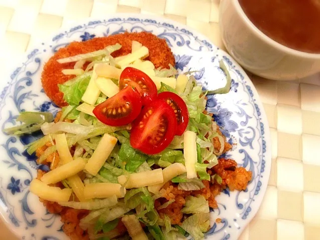 夕飯〜タコライス 自家製オニオンスープ〜|美羽さん