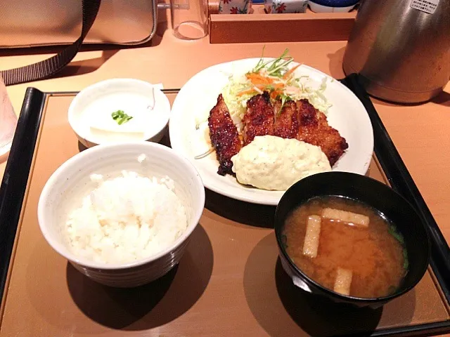 チキン南蛮定食|ひよこ饅頭さん