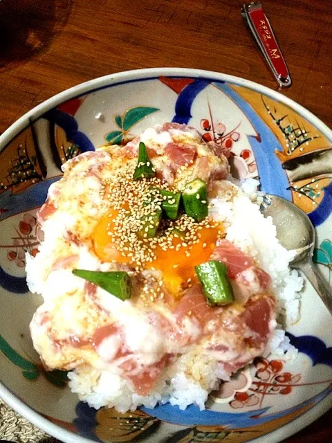 まぐろの山かけ丼|【無塩料理】KKKmyさん