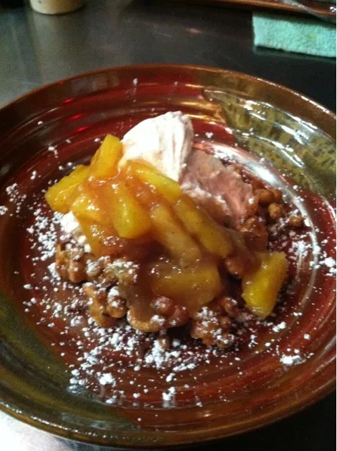 Funnel cake with pineapple and guava|beth hardingさん