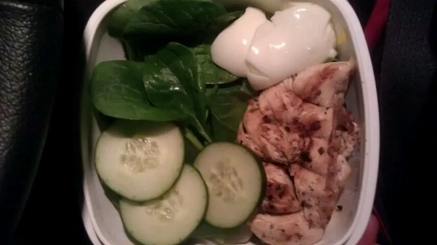 spinach chicken egg white cucumber|staphanyさん