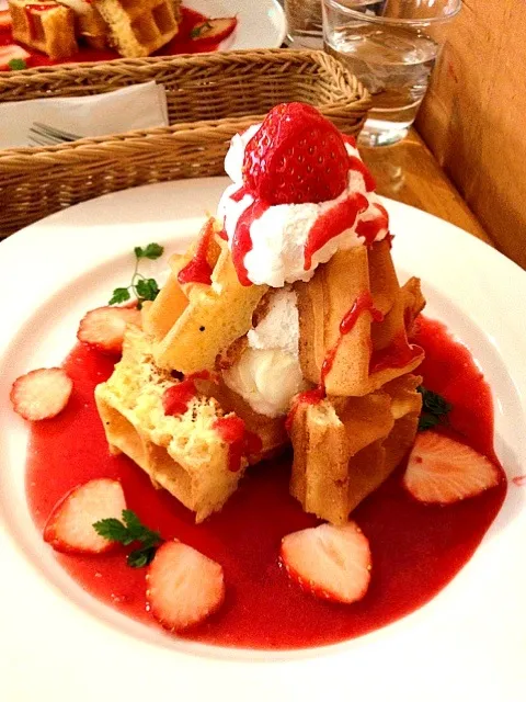 🍓苺ワッフル☆Strawberry Waffles 🍓|madcarさん