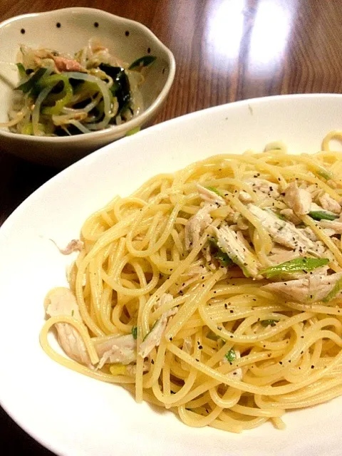 蒸し鶏のネギ塩パスタと中華サラダ|森田 順也さん