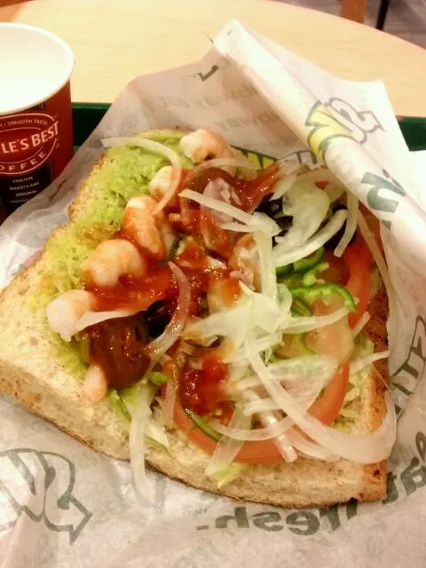 SUBWAY♥えびアボカド♥ホットペッパー＆チリトマトソース|HALさん