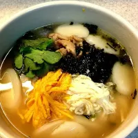 Snapdishの料理写真:떡국（トック）餅スープ