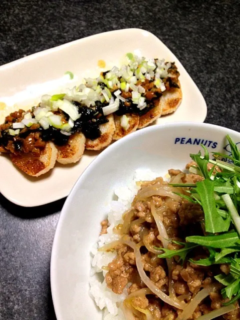 挽き肉ともやしの味噌炒め丼            長芋焼き 納豆＆海苔ソースがけ|がぁがさん