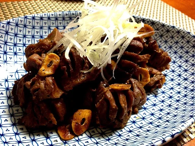 砂肝のにんにく焼 Sautéed gizzard with garlic and soy sauce|まる(丸大豆)さん