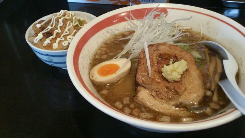 「綱取物語」綱取味噌＆ミニチャーシュー丼|タケさん