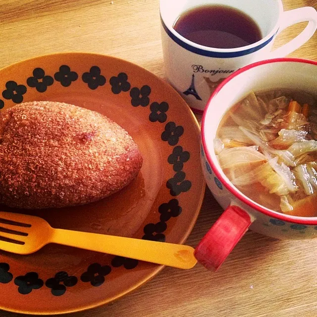 手づくりカレーパン、はくさいスープ|ユウコさん