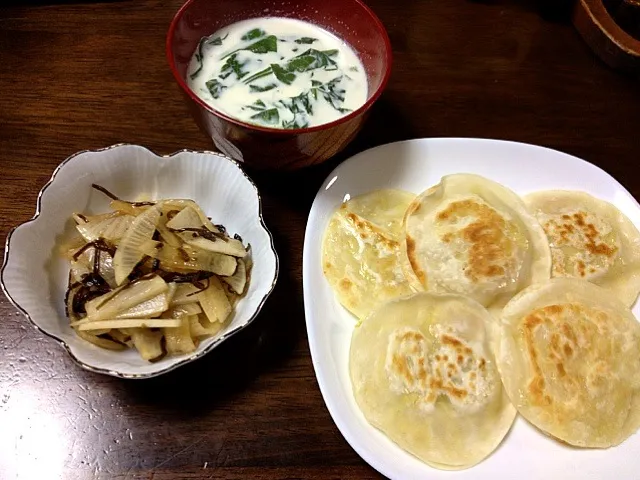 ちくわとキャベツのおやき  大根の昆布あえ  ほうれん草のクリームスープ|miduさん