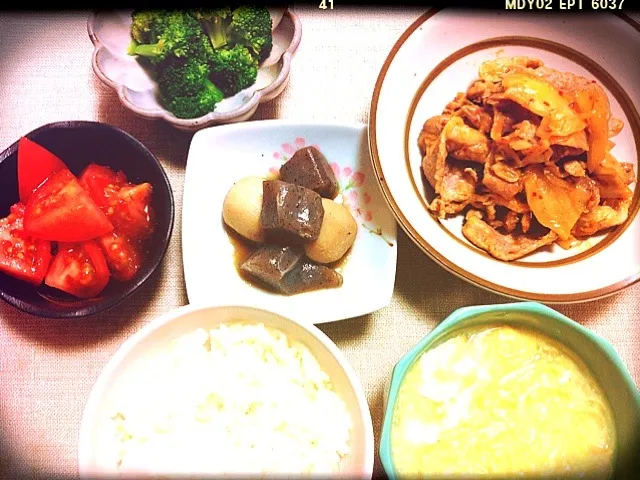 ●豆腐春雨卵スープ ●豚キムチ ●こんにゃく里芋煮 ●ブロッコリー昆布茶和え ●トマト和風ドレ|ぷみさん