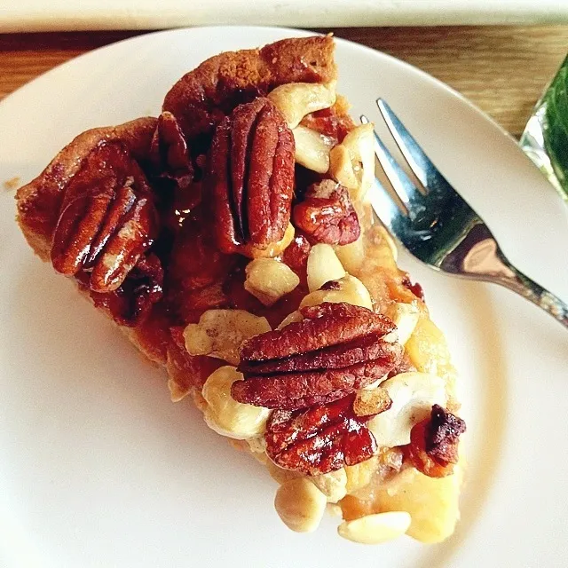 Apple pie with nuts|Rianneさん