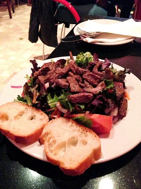 Steak salad|Ginger Jiangさん