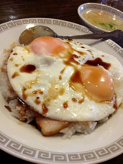 B級グルメ今治焼き豚たまご飯|小町さん