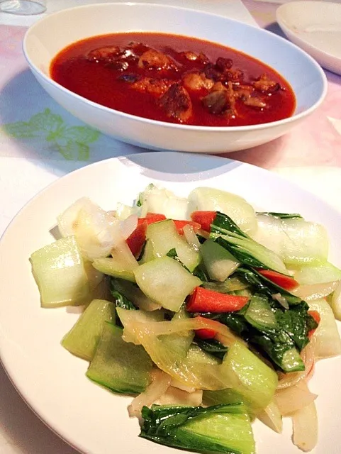 Simple dinner ＃夕飯 :: Sambal Ayam & Sayur Goreng|yanNaさん