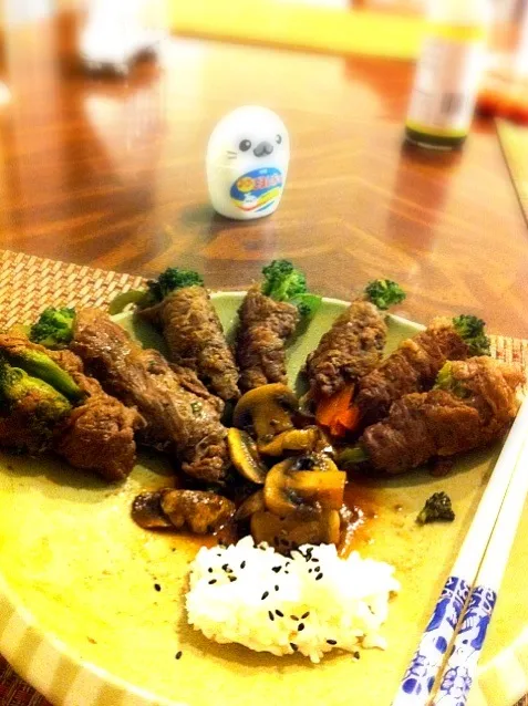 Beef wrapped broccoli and carrots|junkbotさん