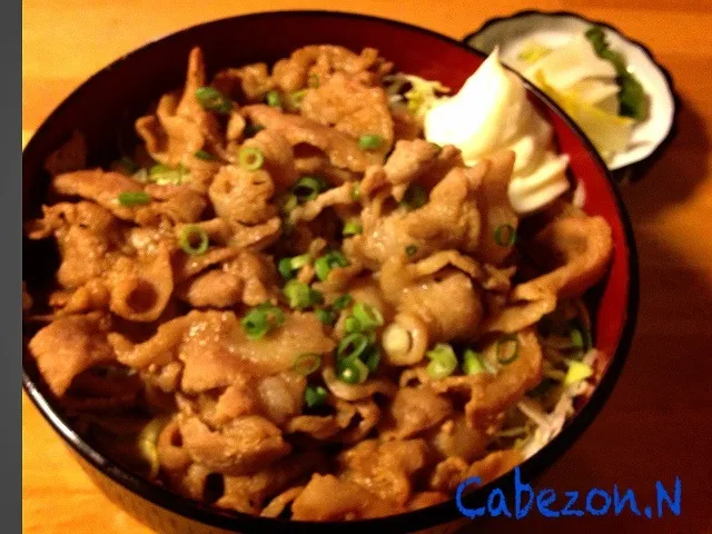 今日の賄い  豚バラキャベツ丼|Cabezon.Nakamuraさん