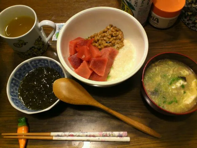 Snapdishの料理写真:ねばとろ丼定食|himari☺︎さん