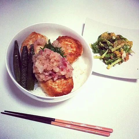 つくね丼 梅おろしダレ*|しよのさん