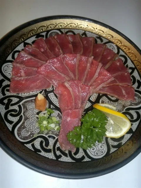 Snapdishの料理写真:生牛肉|李明宽さん